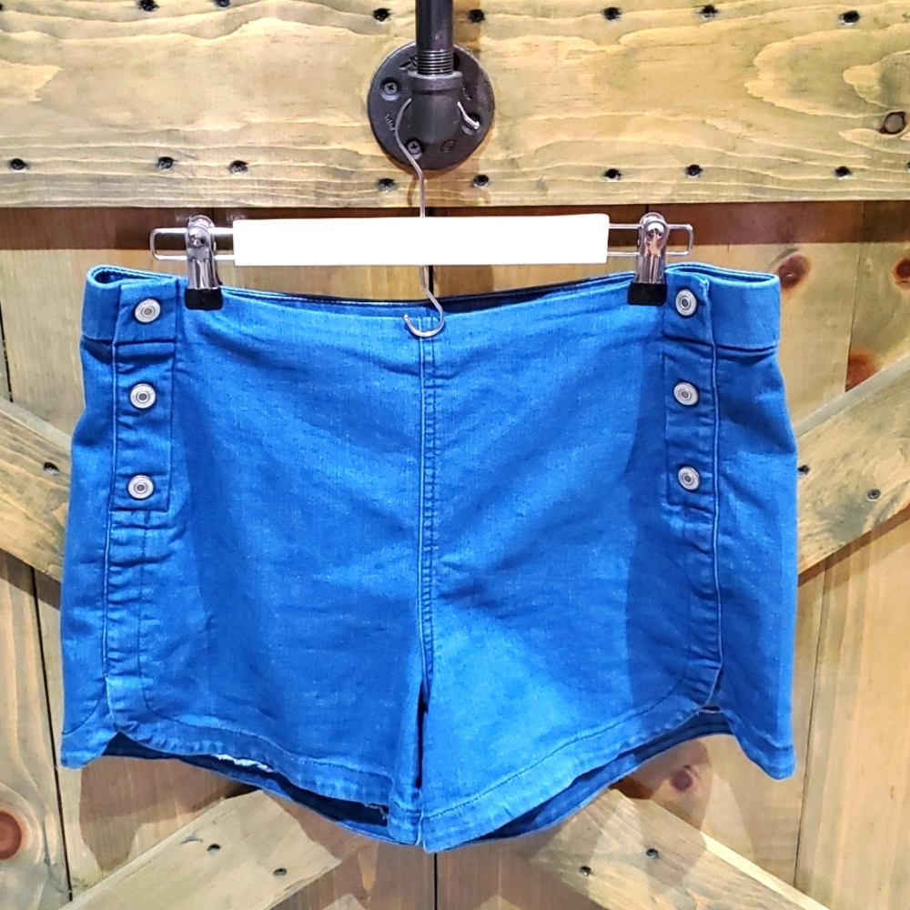 SOFIA VERGARA SAILOR WAIST JEAN SHORTS SIZE 12 WITH STRETCH